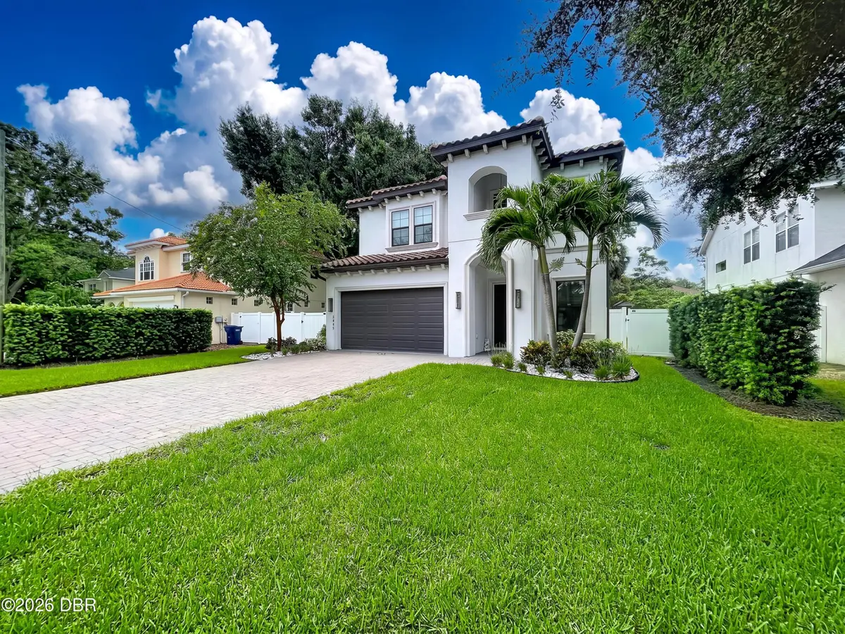 3406 W Cherokee Avenue, Tampa, FL 33611 - #1