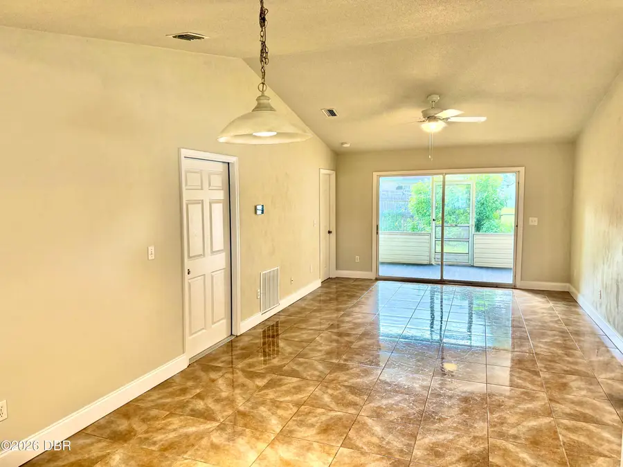 843 6th Street, Port Orange, FL 32129 - #2