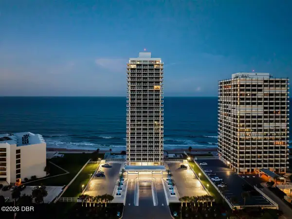 3000 N Atlantic Avenue #18, Daytona Beach, FL 32118
