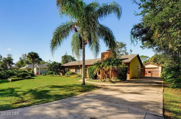 2226 Vista Palm Drive, Edgewater, FL 32141