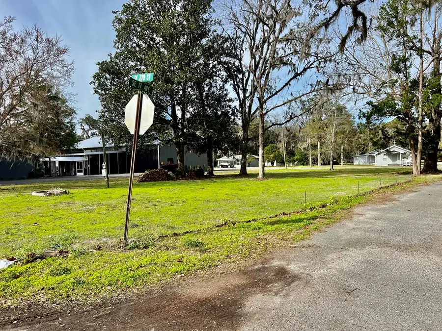 106 SE 278th St, Cross City, FL 32628 - #2