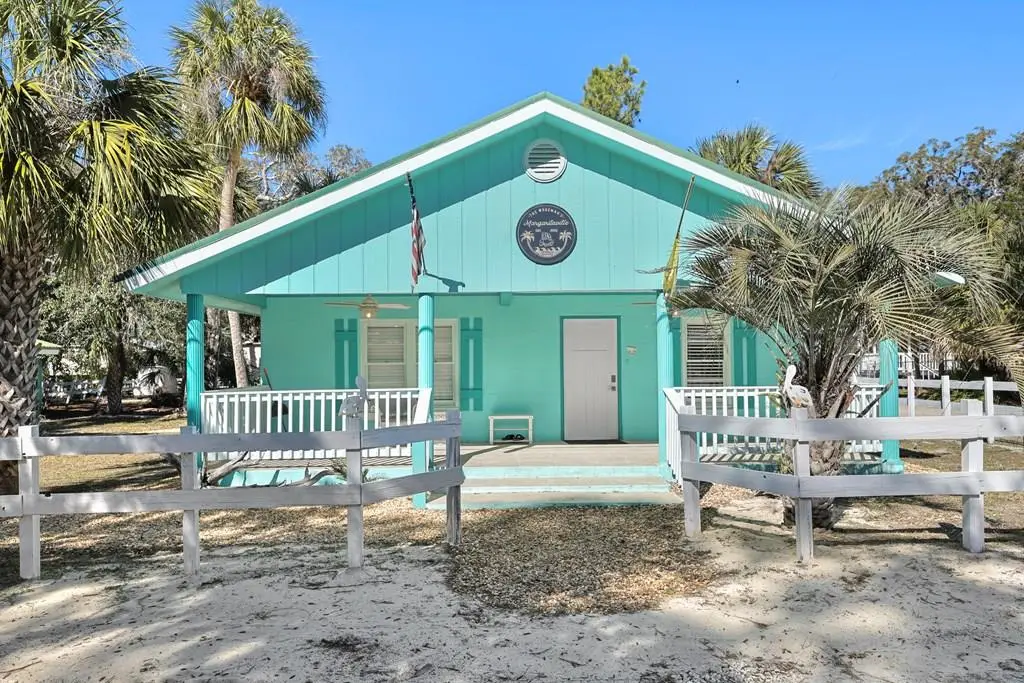 23 SE 217th St, Cross City South, FL 32692 - #1