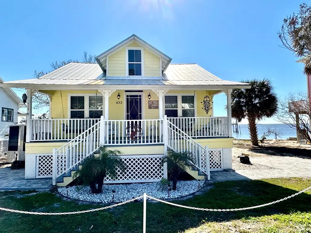 652 1st St, Cedar Key, FL 32625 - #1