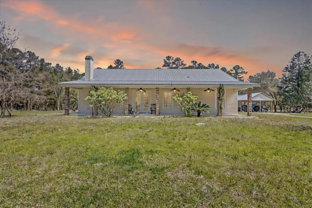 25296 97th Dr, Suwannee, FL 32071 - #1