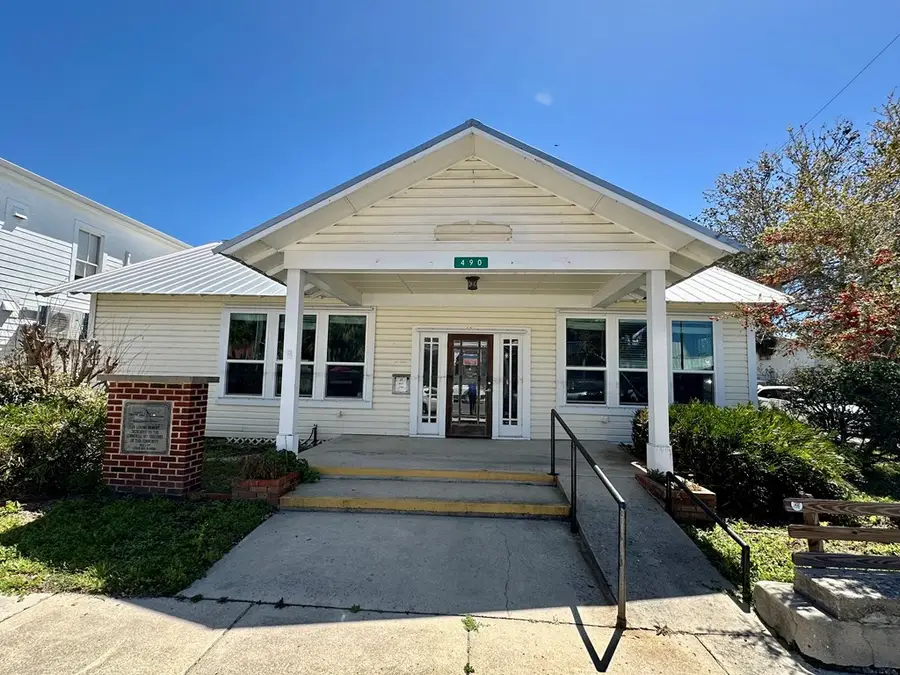 490 2nd St, Cedar Key, FL 32625 - #3