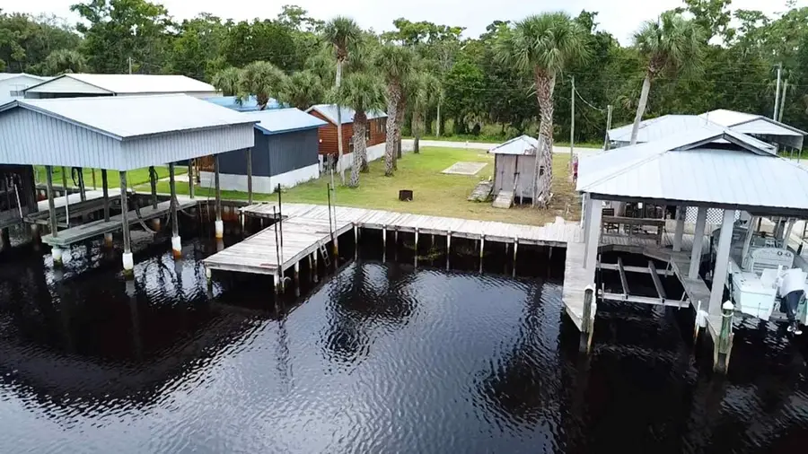 464 SE 256th St, Cross City South, FL 32692 - #2