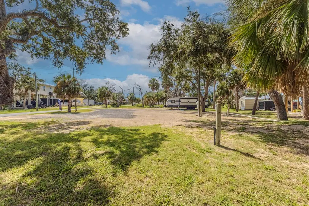 12 W 9th Ave, Horseshoe Beach, FL 32648 - #1