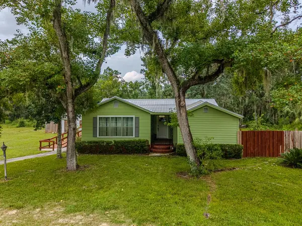 24271 SE Hwy 19/98, Old Town, FL 32680