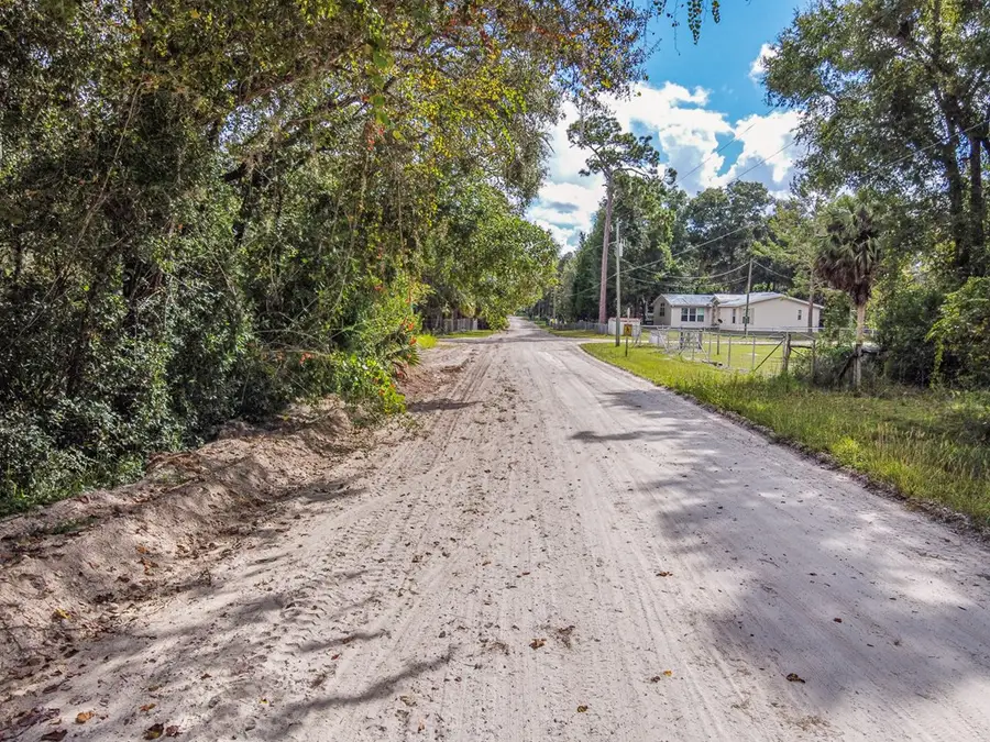 19,20,21 SE 218th Ave, Old Town, FL 32686 - #2