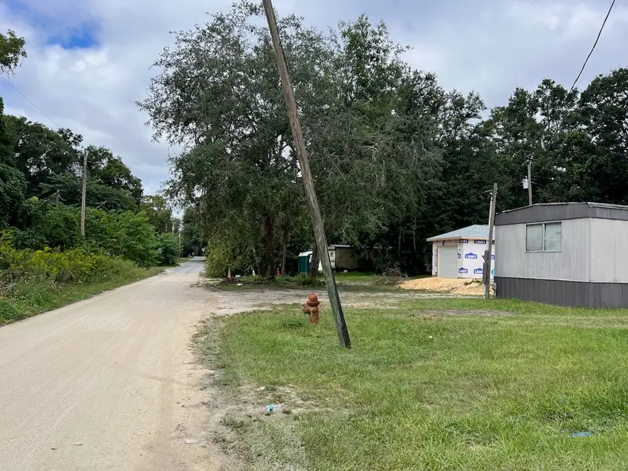 NE 40th Place, Williston, FL 32696 - #2