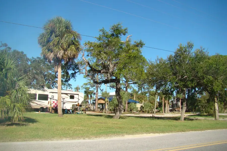 50 Main, Horseshoe Beach, FL 32648 - #3