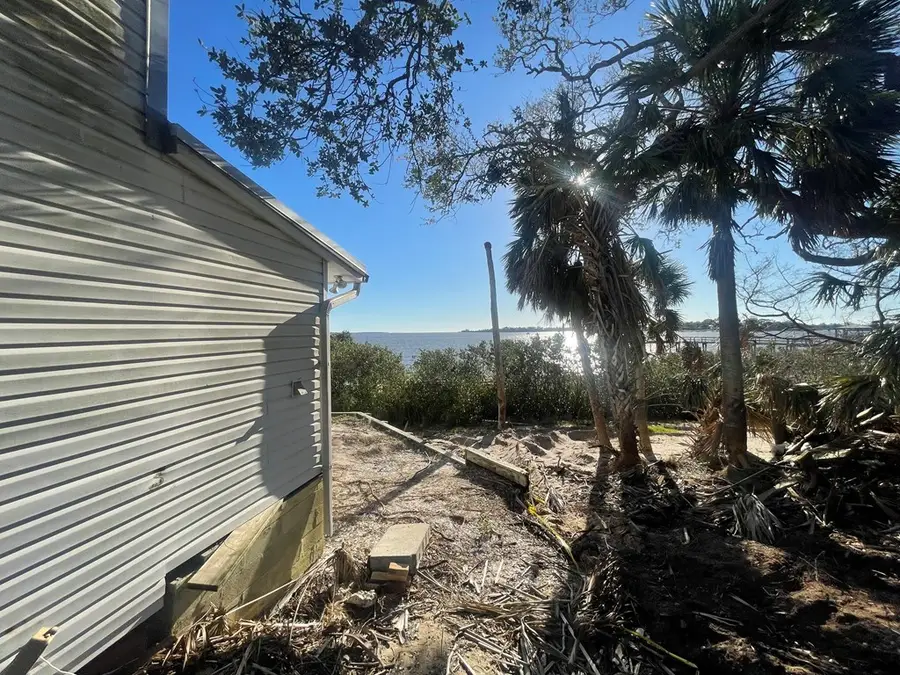 5010 G St, Cedar Key, FL 32625 - #3