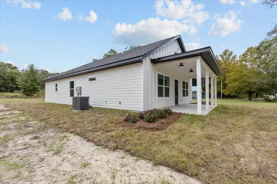 3663 Frederick Ave, Bell, FL 32619 - #3