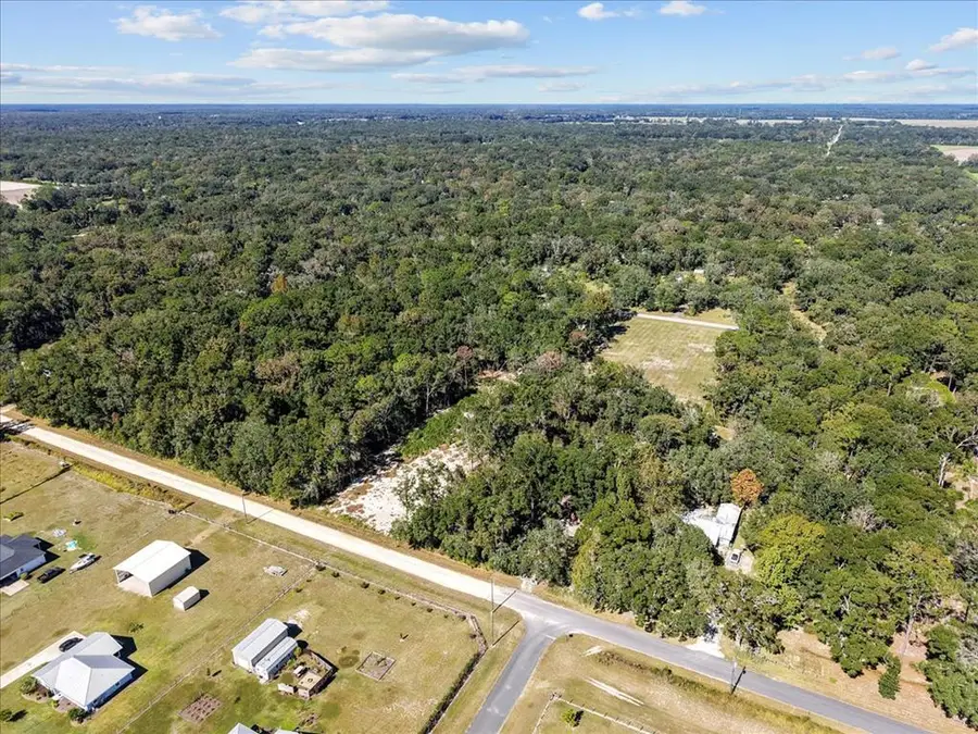 000 NW 162nd St, Trenton, FL 32693 - #2