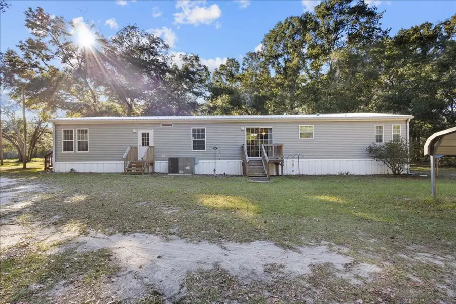 912 SW 22nd Ct, Bell, FL 32619 - #3