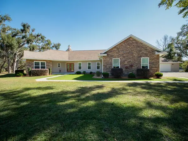 536 SE Lake View Dr, Branford, FL 32008