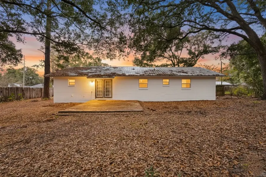 1315 SW 252nd St, Newberry, FL 32669 - #2