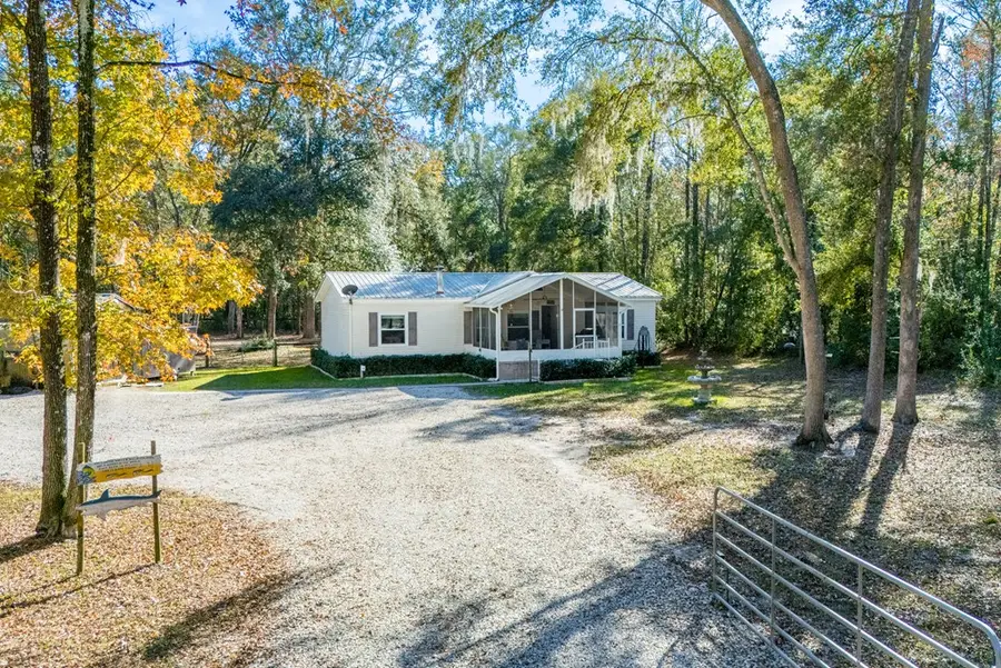 339 NE 194th Ave, Old Town, FL 32680 - #3