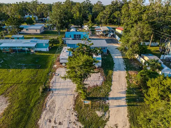 1612 SE Fenway Ave, Steinhatchee, FL 32359