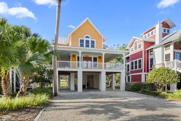 1407 SE Magnolia Dr, Steinhatchee, FL 32359