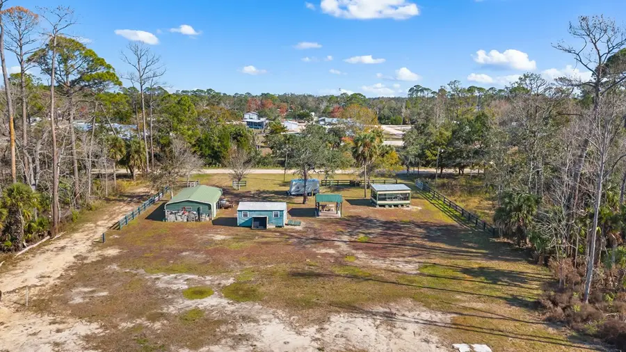 5 NE Seventh St, Steinhatchee, FL 32359 - #2