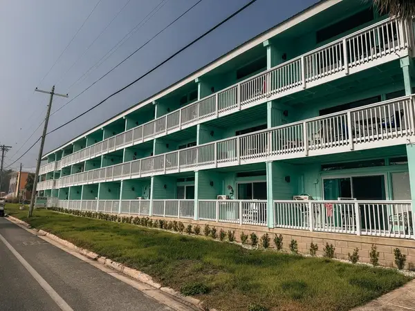 211 2nd St #222, Cedar Key, FL 32625