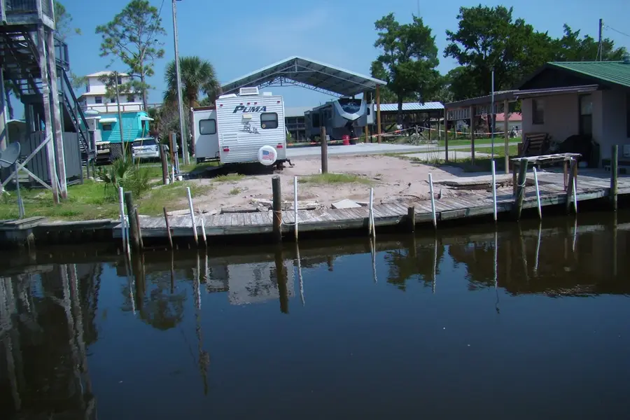 79 W 7th Ave, Horseshoe Beach, FL 32648 - #3