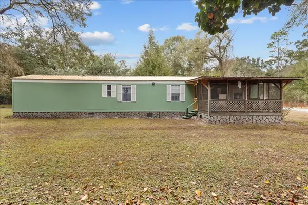 16602 NW 84th Ter, Fanning Springs, FL 32693