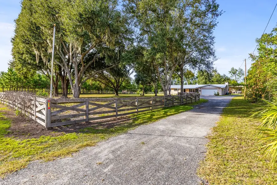 7251 NW 40th St, Chiefland, FL 32626 - #3