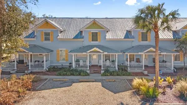 206 SE Tenth St #6, Steinhatchee, FL 32359