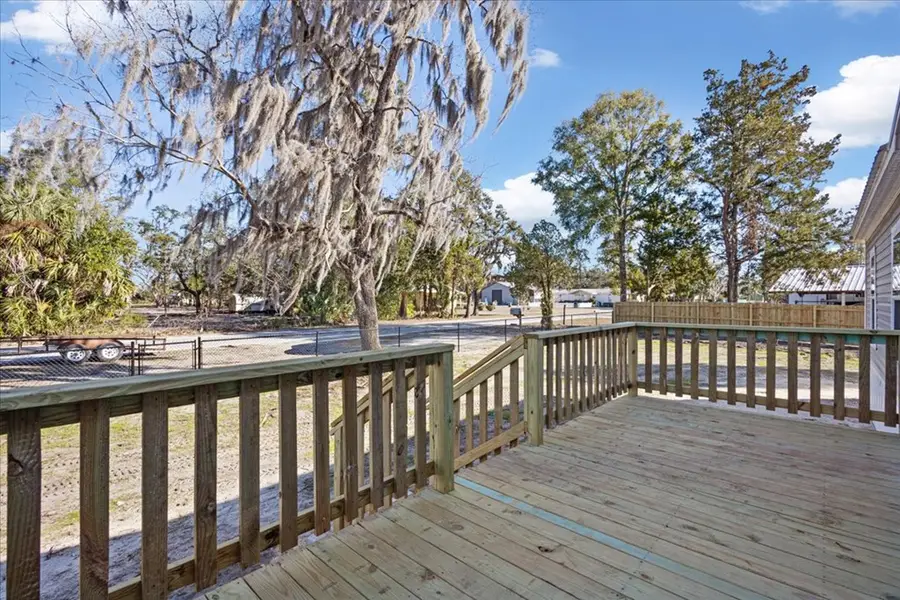 135 NE 152nd St, Cross City, FL 32628 - #3