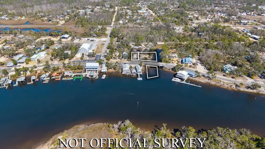 707 SE Riverside Dr, Steinhatchee, FL 32359 - #2