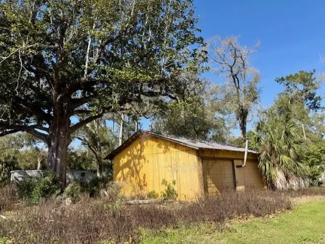 1219 N Paris St, Bell, FL 32619 - #1