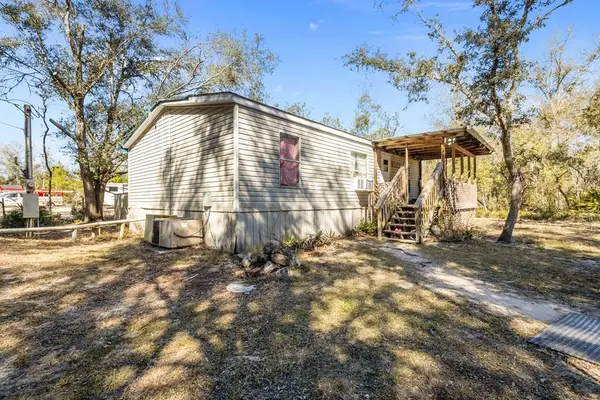 5950 SW 102nd Ter, Cedar Key, FL 32625