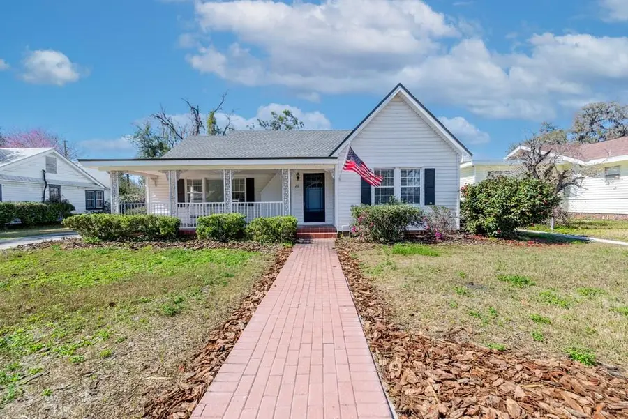 211 SE 2nd St, Trenton, FL 32693 - #2