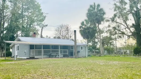 56 NE 723rd St, Old Town, FL 32680