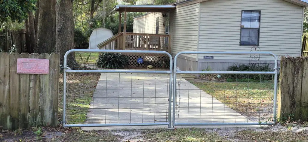 1311 NW 18th Ave, Chiefland, FL 32626 - #1