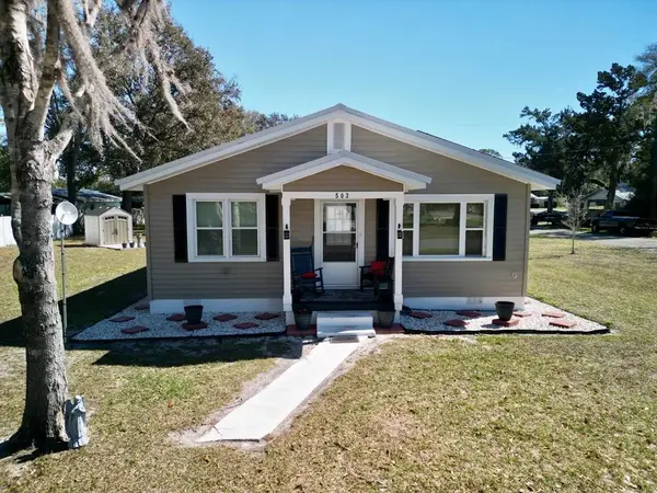 503 NE 1st St, Chiefland, FL 32626