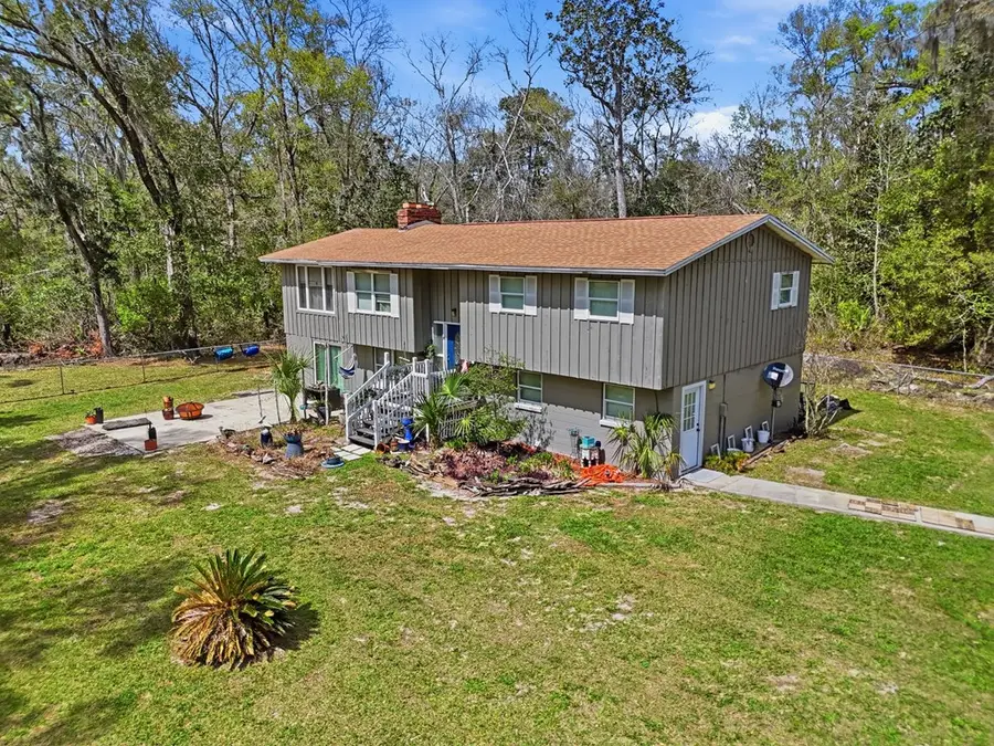 8010 Stephen Foster Rd, Fanning Springs, FL 32693 - #2