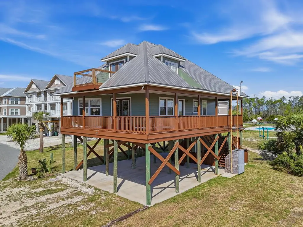 181 3rd Ave, Horseshoe Beach, FL 32648 - #1