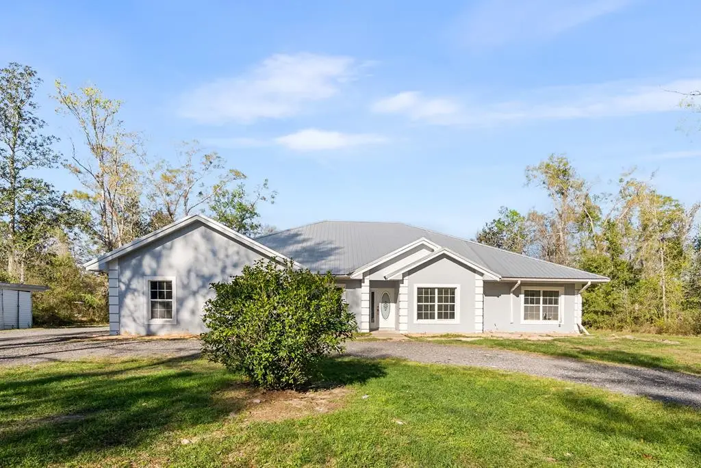 370 SE 692nd St, Old Town, FL 32680 - #1