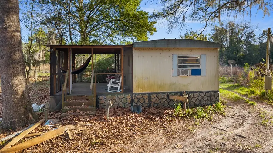 738 NE 878th Ave, Old Town, FL 32680 - #2