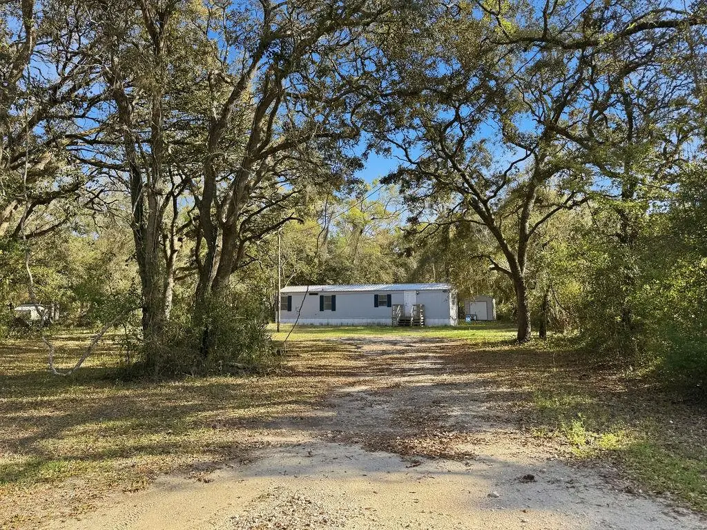 7370 NW 166th St, Trenton, FL 32693 - #1