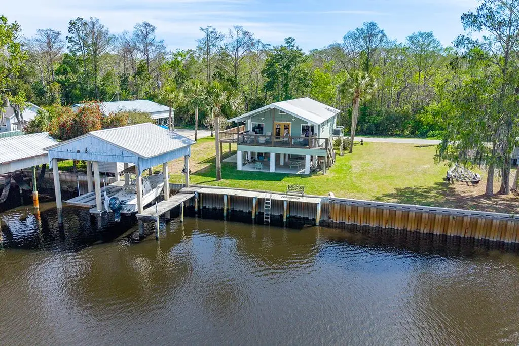 364 SE 256th St, Cross City South, FL 32692 - #1