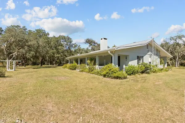 12051 SW 68th Ln, Cedar Key, FL 32625