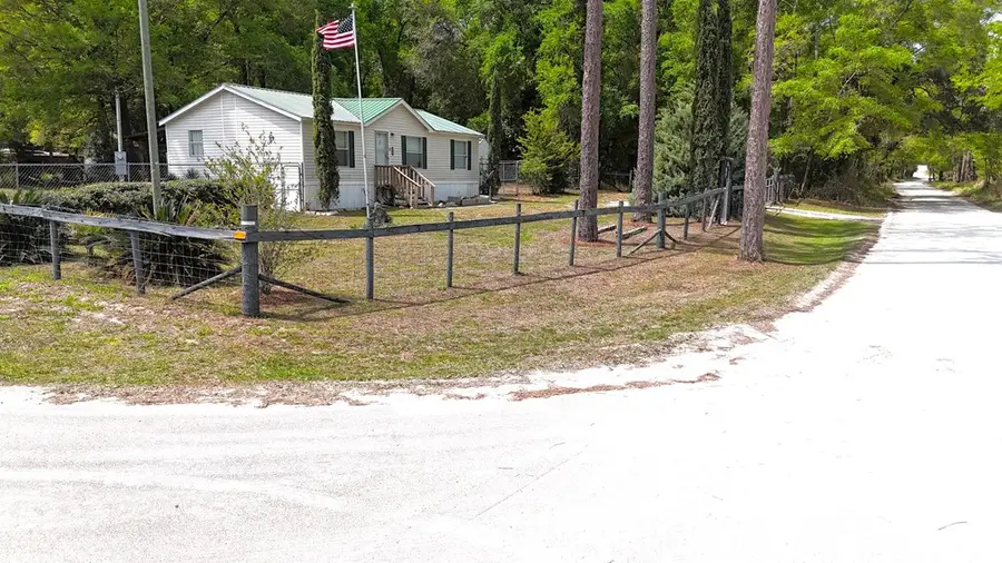 6947 SE 80th Pl, Trenton, FL 32693 - #3