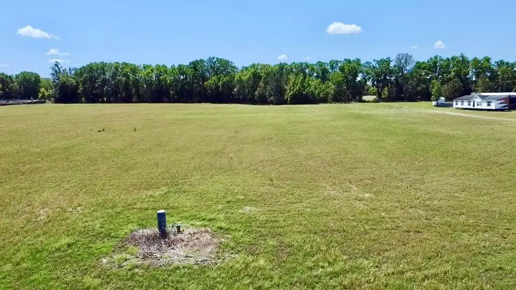 N Wade St, Trenton, FL 32693 - #1