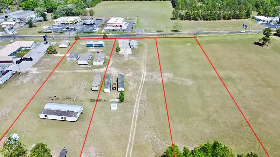 N Wade St, Trenton, FL 32693 - #3