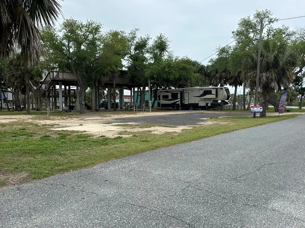 12 W 9th Ave, Horseshoe Beach, FL 32648 - #1
