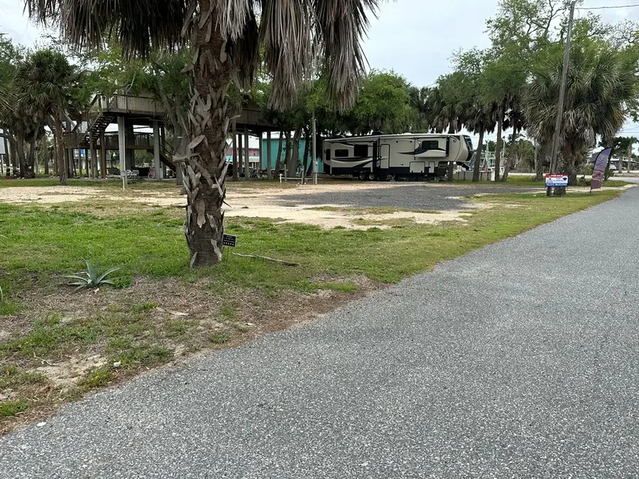 12 W 9th Ave, Horseshoe Beach, FL 32648 - #3